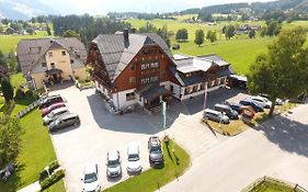 Hotel Neuwirt